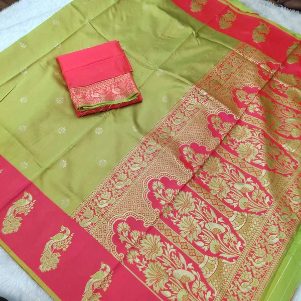 Light_Green_Woven_Kanjivaram_Silk_Saree_with_Saree_Cover